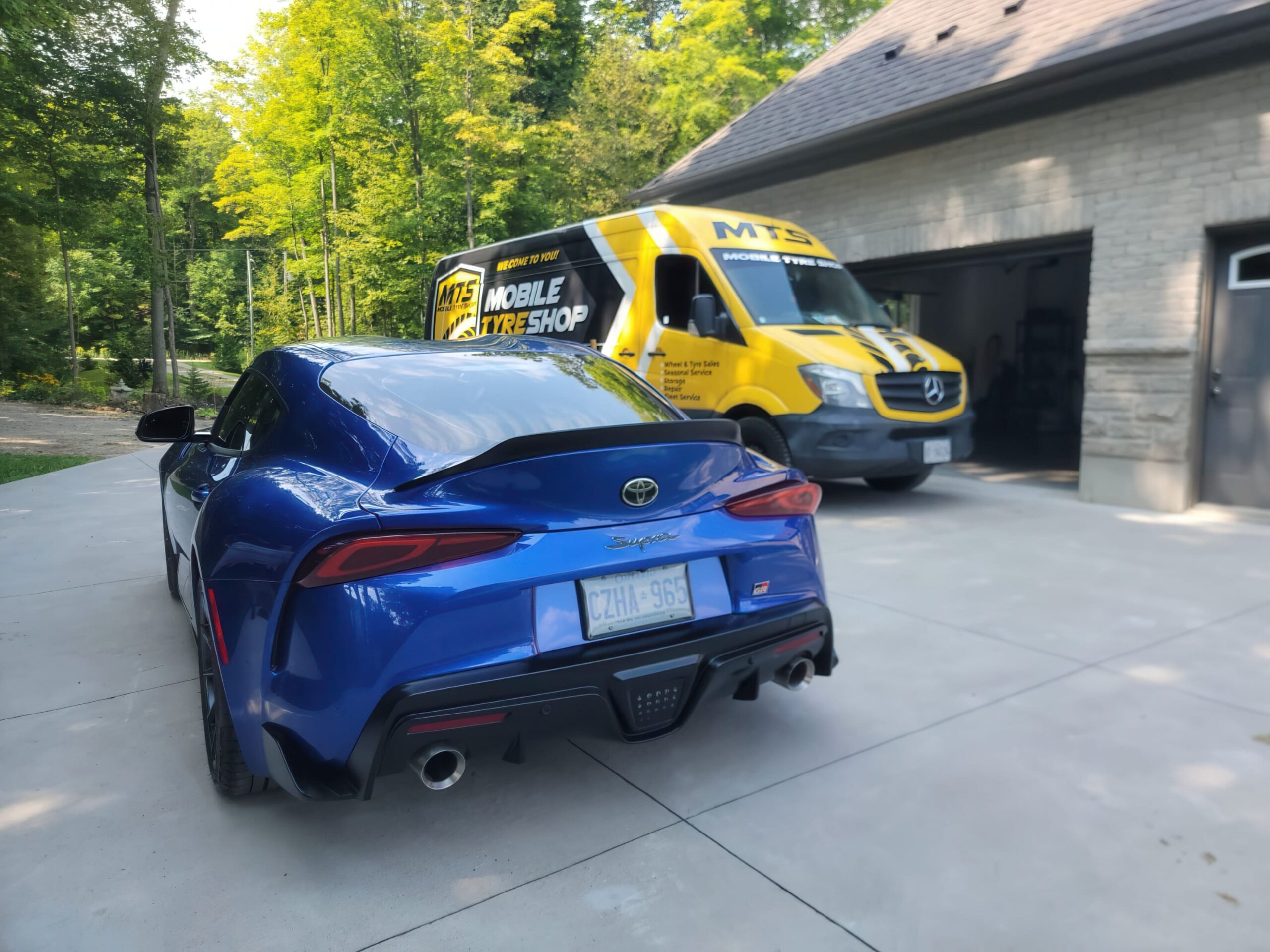 MobileTyre 7 tire change kitchener mobile 24 hour service MTS MobileTyre